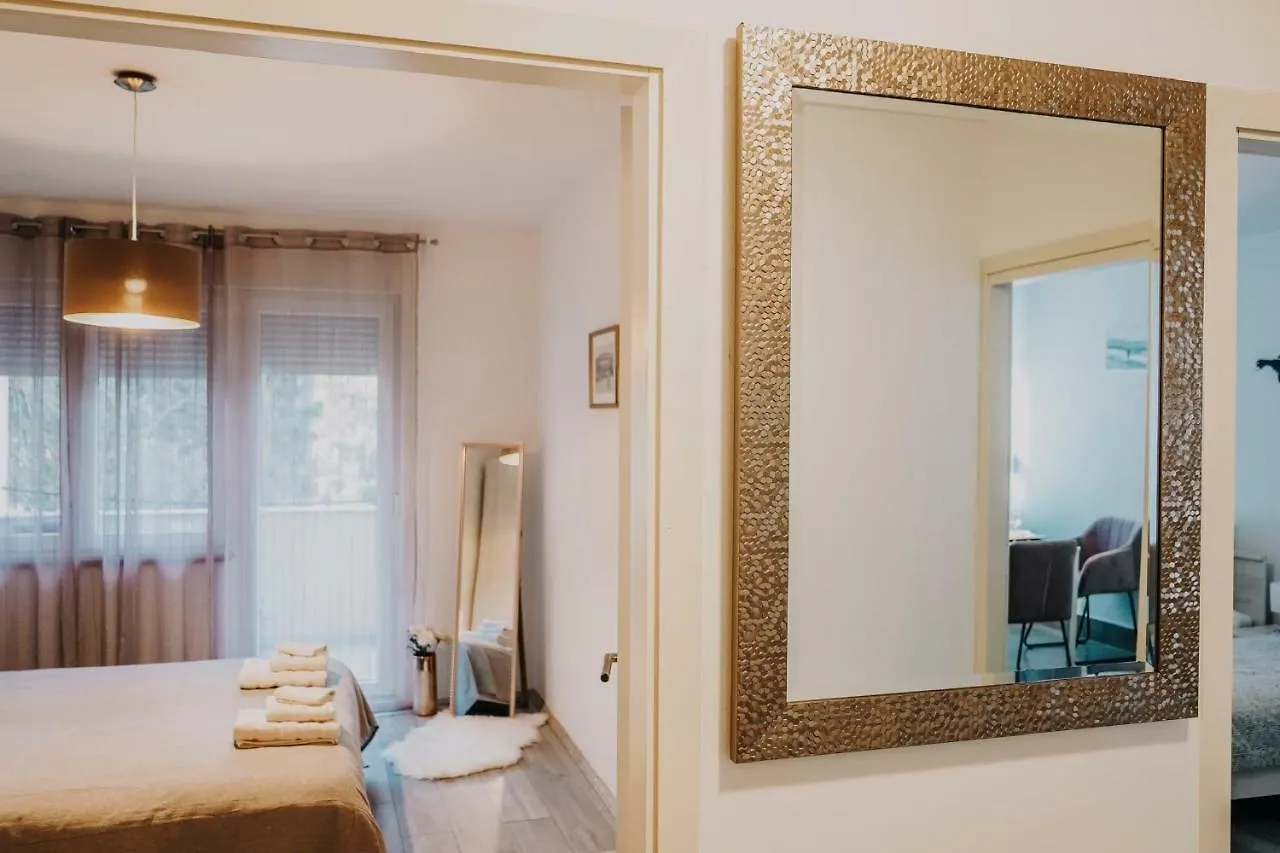 Apartman Bacchus بولا